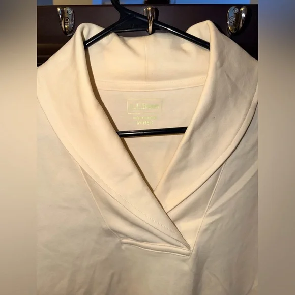 L.L. Bean Women's Pullover, Long-Sleeve Shawl Collar Size Medium - Picture 3 of 6